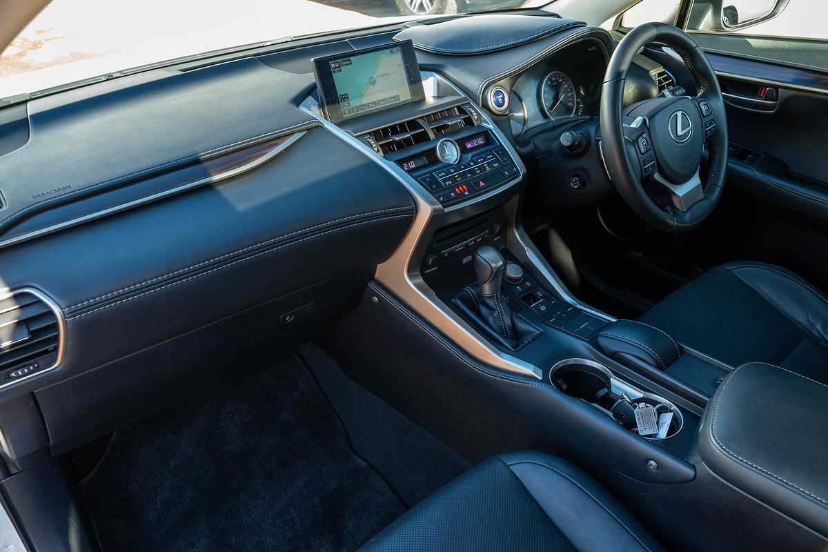 2014 Lexus NX NX300h Sports Luxury AYZ15R