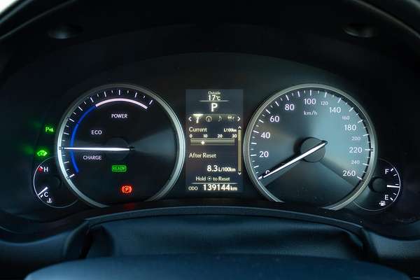 2014 Lexus NX NX300h Sports Luxury AYZ15R