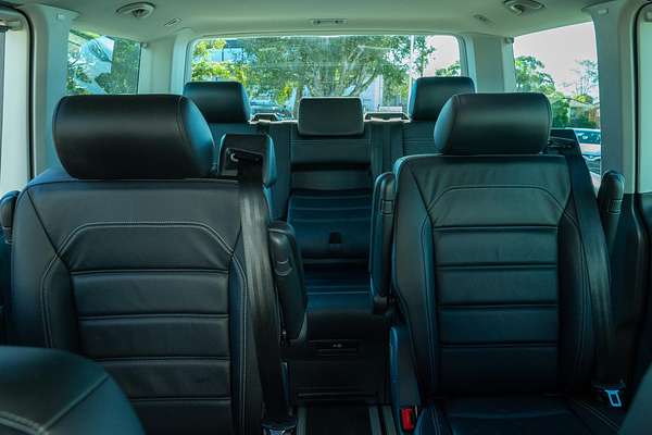 2022 Volkswagen Multivan TDI450 Highline T6.1 SWB