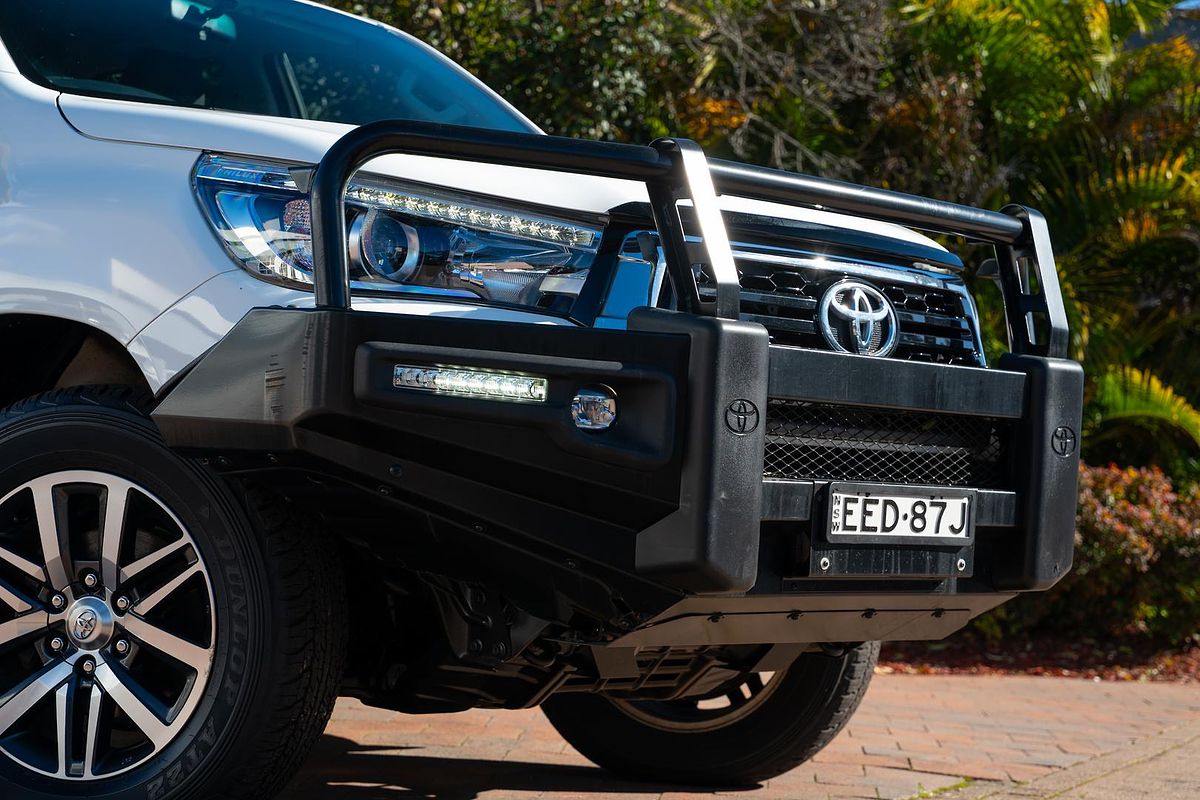 2019 Toyota Hilux SR5 GUN126R 4X4