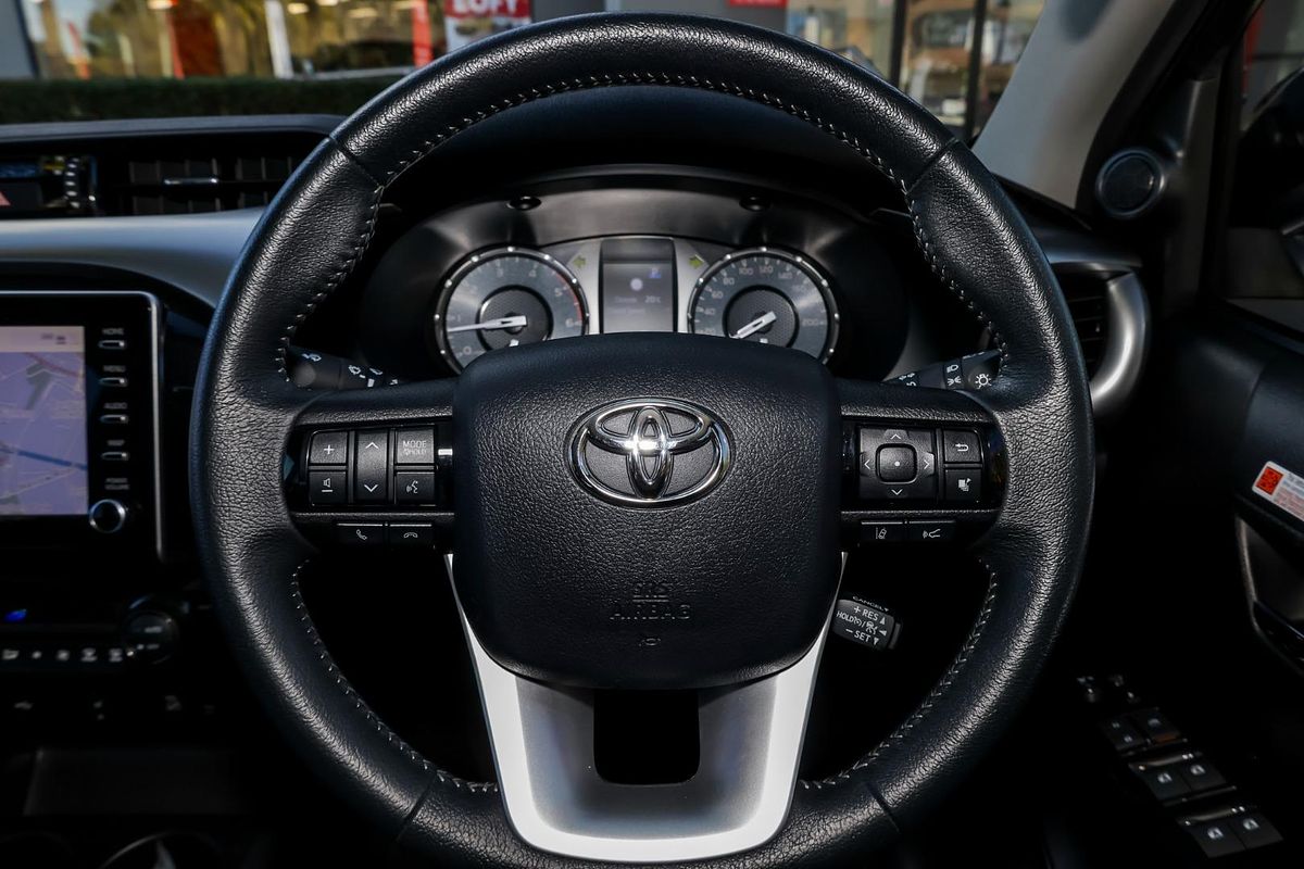 2023 Toyota Hilux SR5 GUN126R 4X4