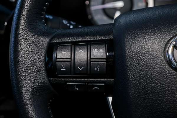 2023 Toyota Hilux SR5 GUN126R 4X4