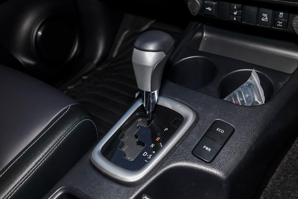 2023 Toyota Hilux SR5 GUN126R 4X4