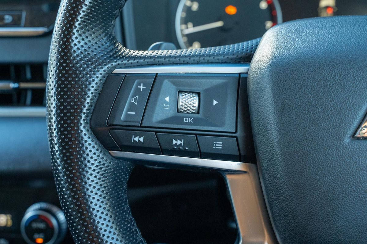2022 Mitsubishi Outlander LS ZM