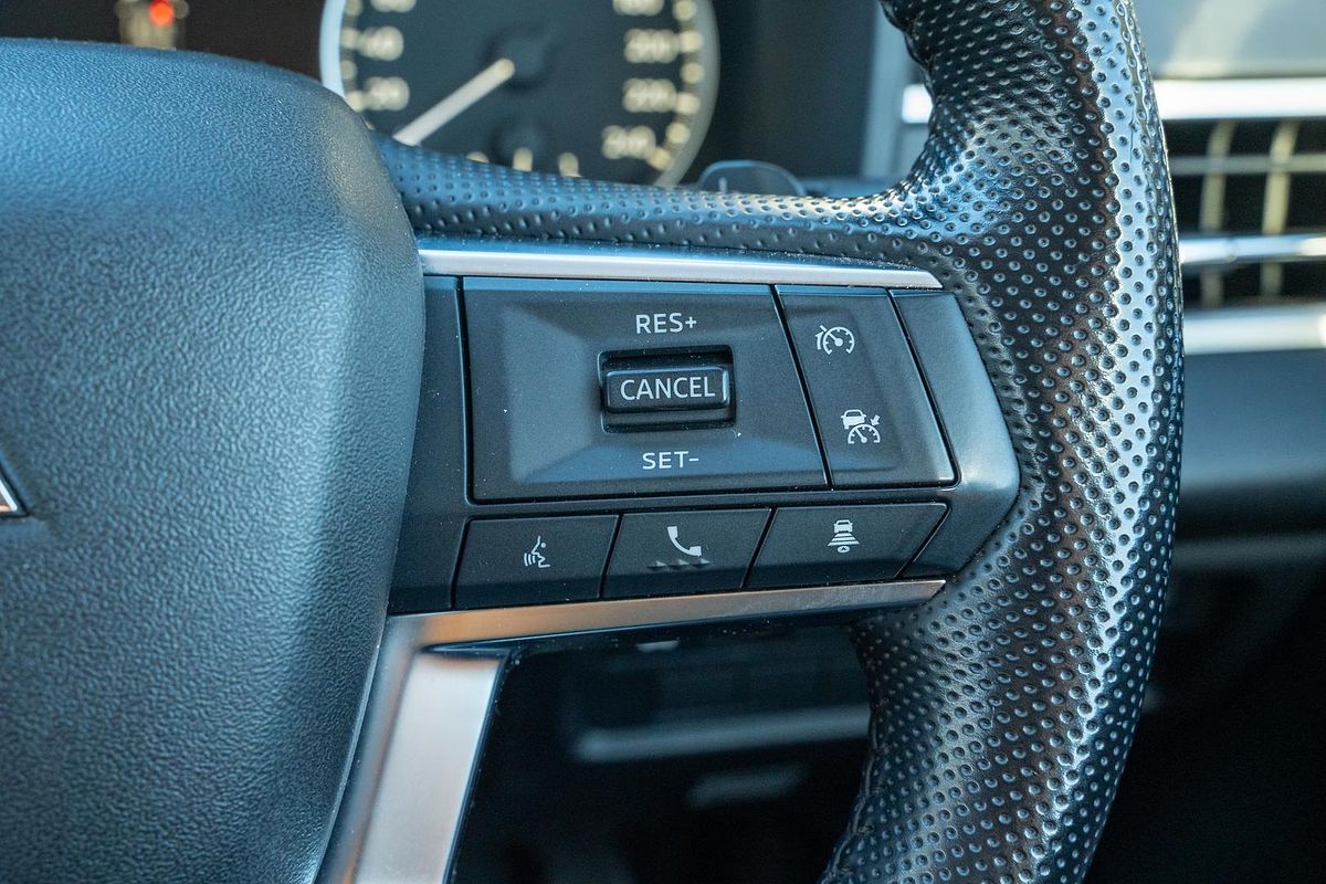 2022 Mitsubishi Outlander LS ZM