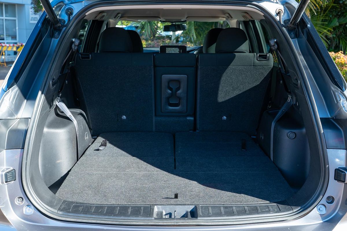 2022 Mitsubishi Outlander LS ZM