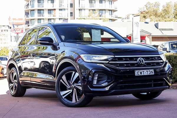 2022 Volkswagen T-Roc 140TSI R-Line D11