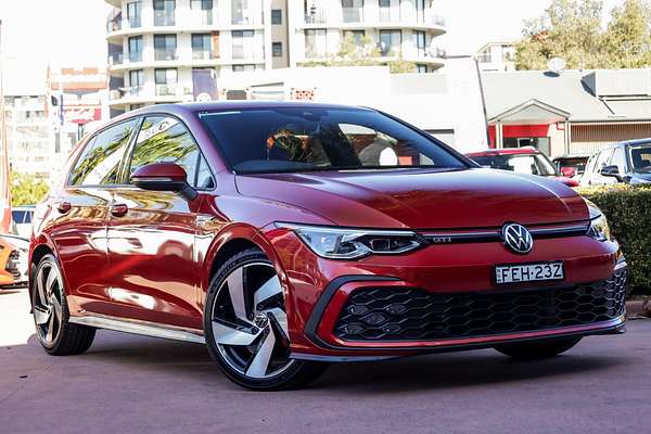 2023 Volkswagen Golf GTI 8