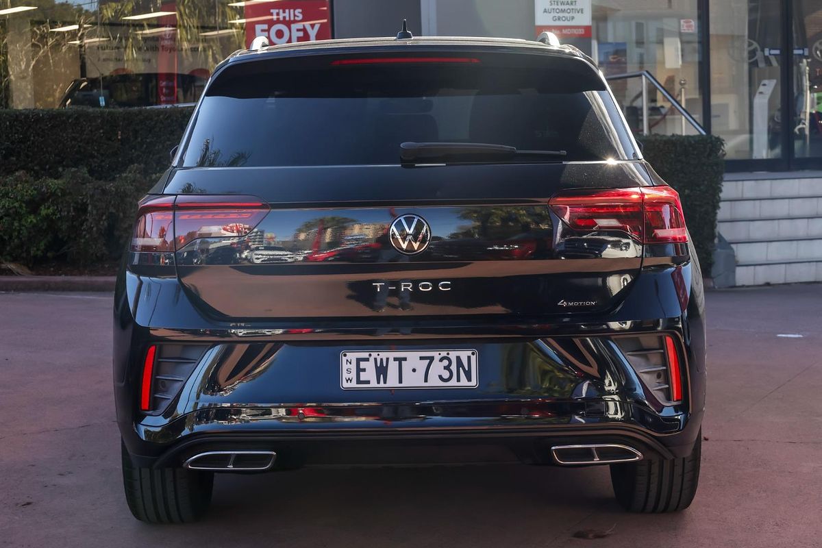 2022 Volkswagen T-Roc 140TSI R-Line D11