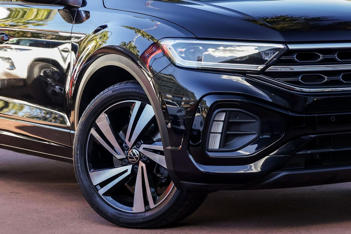 2022 Volkswagen T-Roc 140TSI R-Line D11