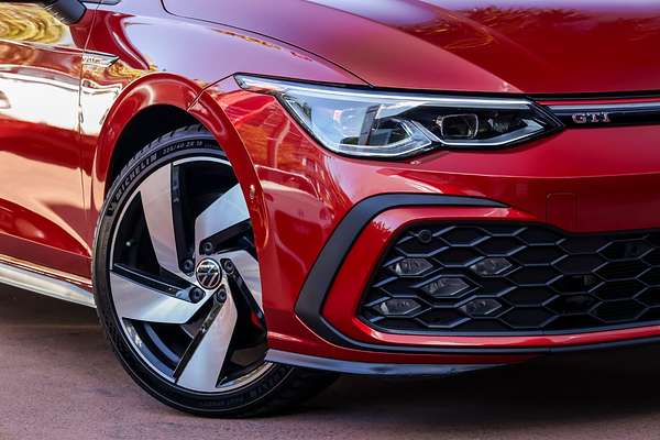 2023 Volkswagen Golf GTI 8