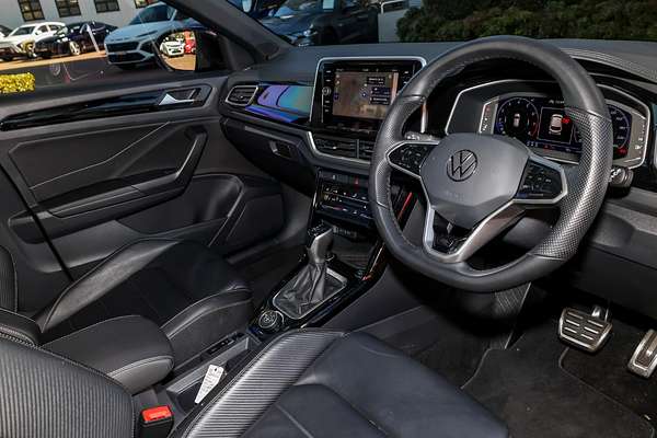 2022 Volkswagen T-Roc 140TSI R-Line D11