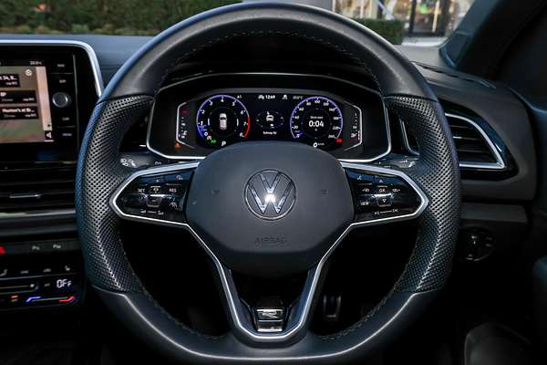 2022 Volkswagen T-Roc 140TSI R-Line D11