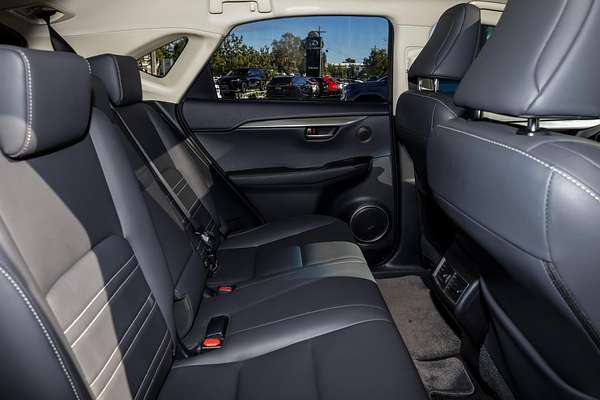 2016 Lexus NX NX200t Luxury AGZ10R