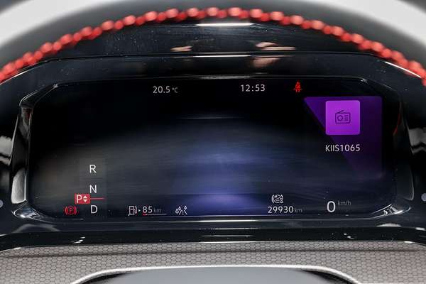 2023 Volkswagen Golf GTI 8