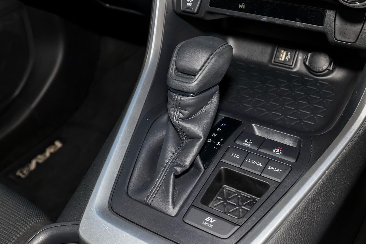 2024 Toyota RAV4 GX AXAH52R