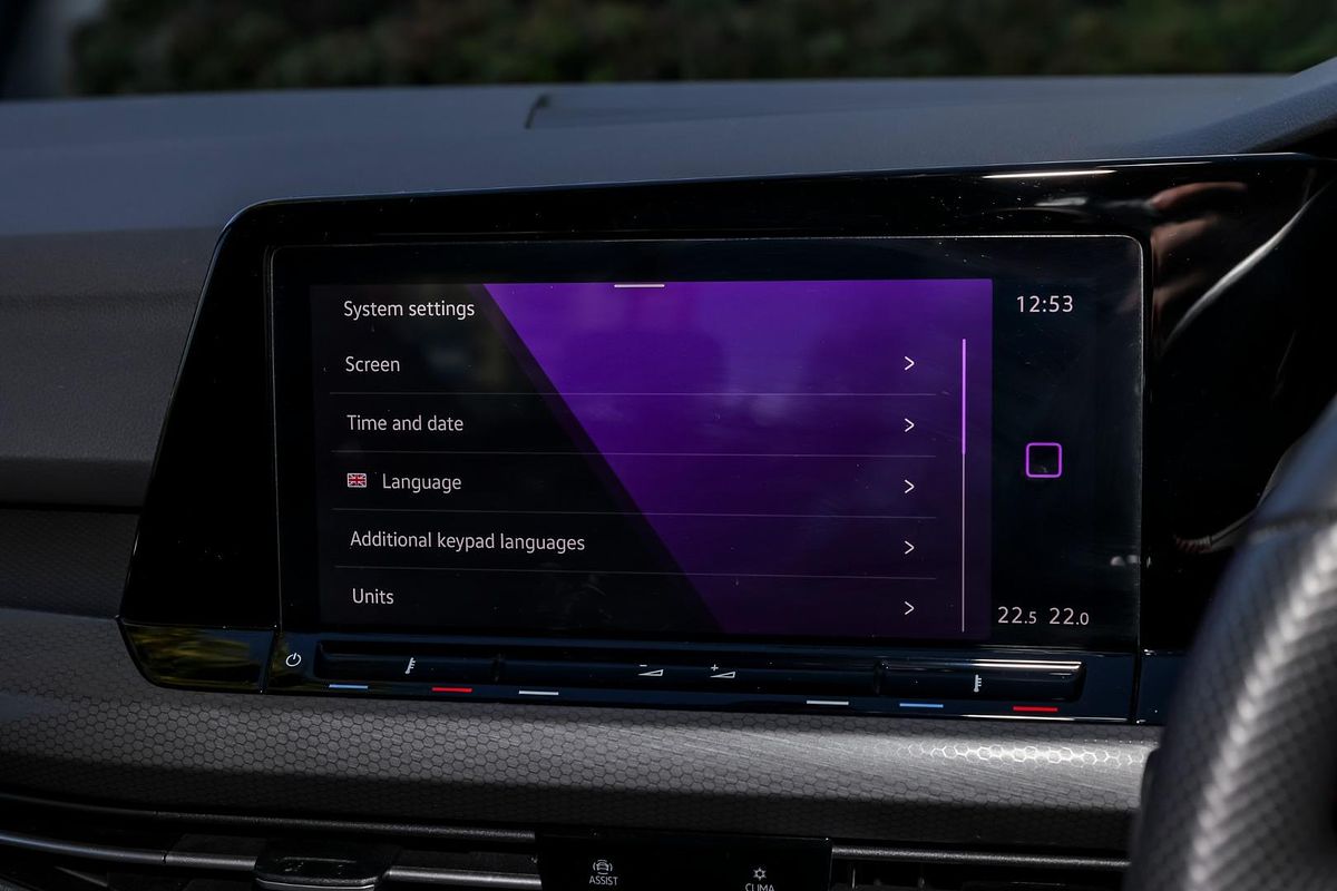 2023 Volkswagen Golf GTI 8