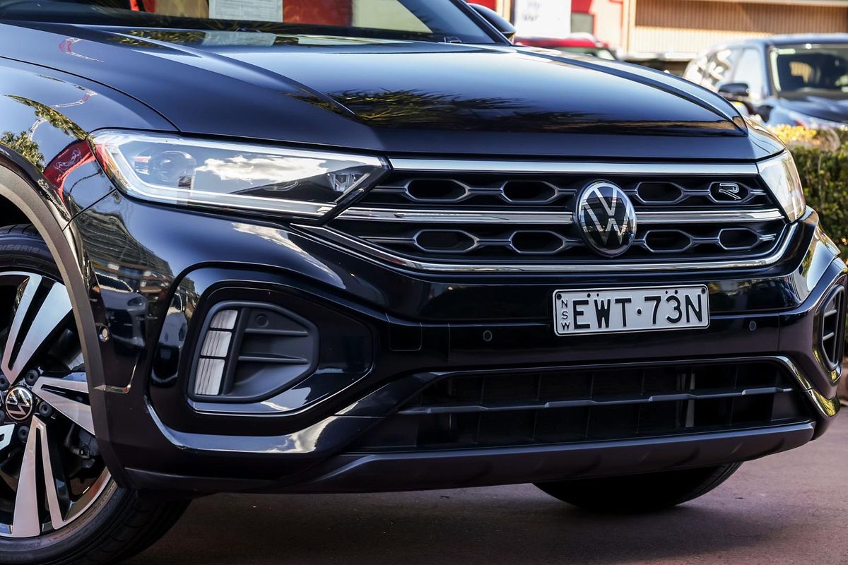 2022 Volkswagen T-Roc 140TSI R-Line D11