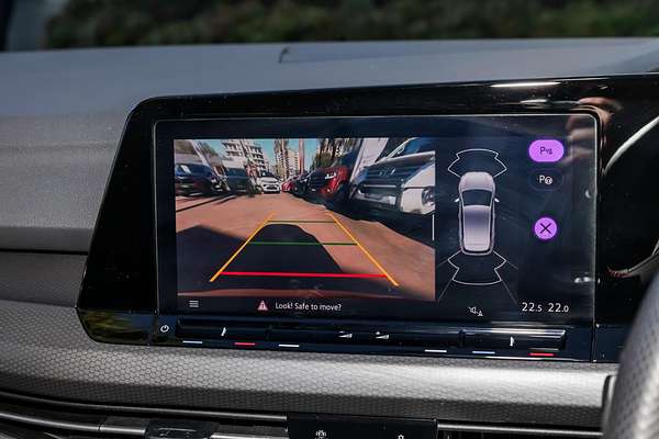 2023 Volkswagen Golf GTI 8