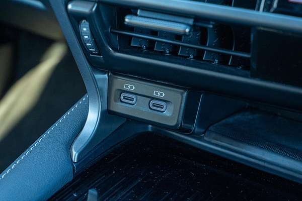 2022 Lexus RX RX350h Luxury AALH15R