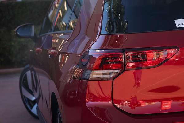 2023 Volkswagen Golf GTI 8