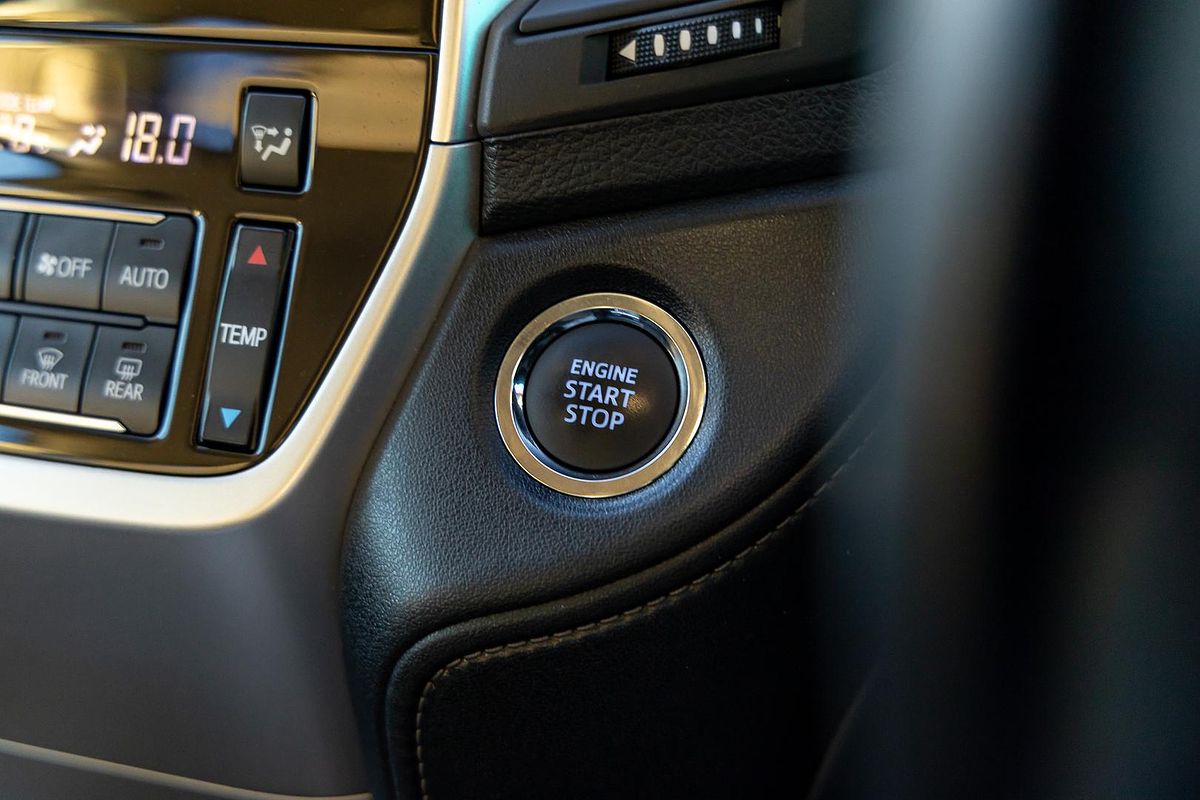2021 Toyota Landcruiser GXL VDJ200R