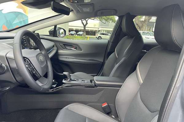 2023 Toyota Prius XLE