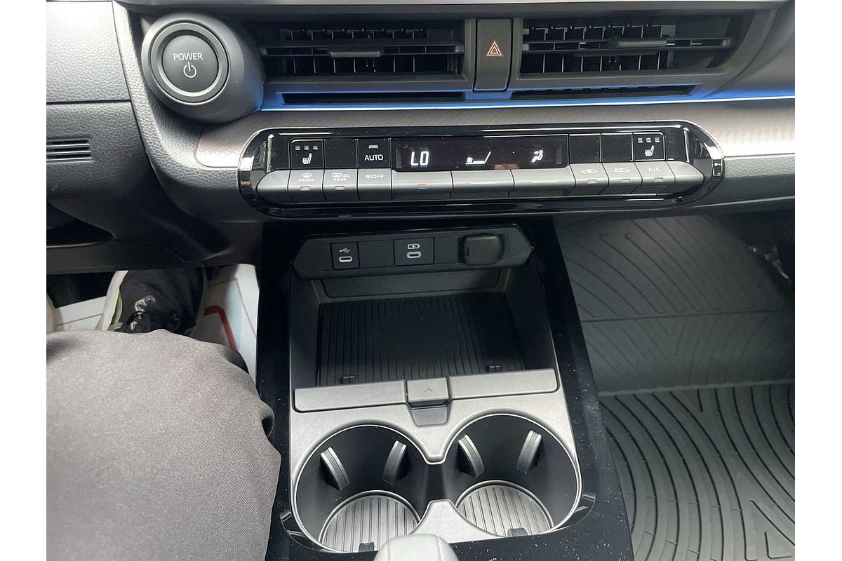 2023 Toyota Prius XLE