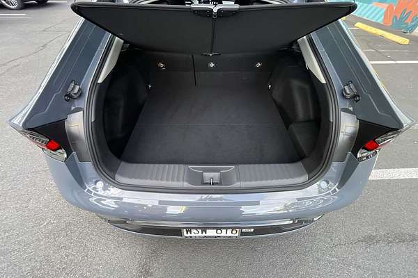 2023 Toyota Prius XLE