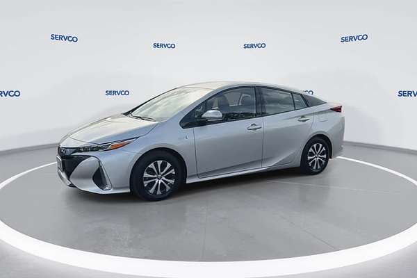 2020 Toyota Prius XLE