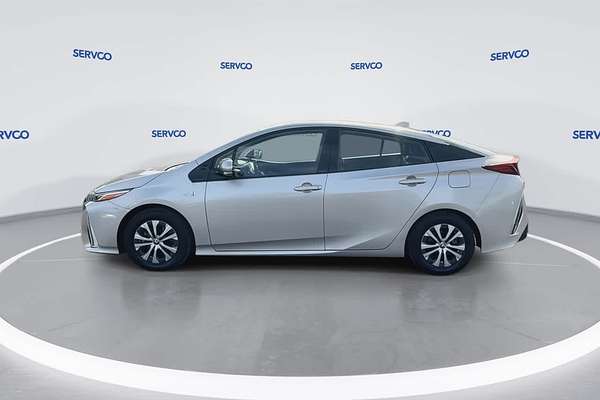 2020 Toyota Prius XLE