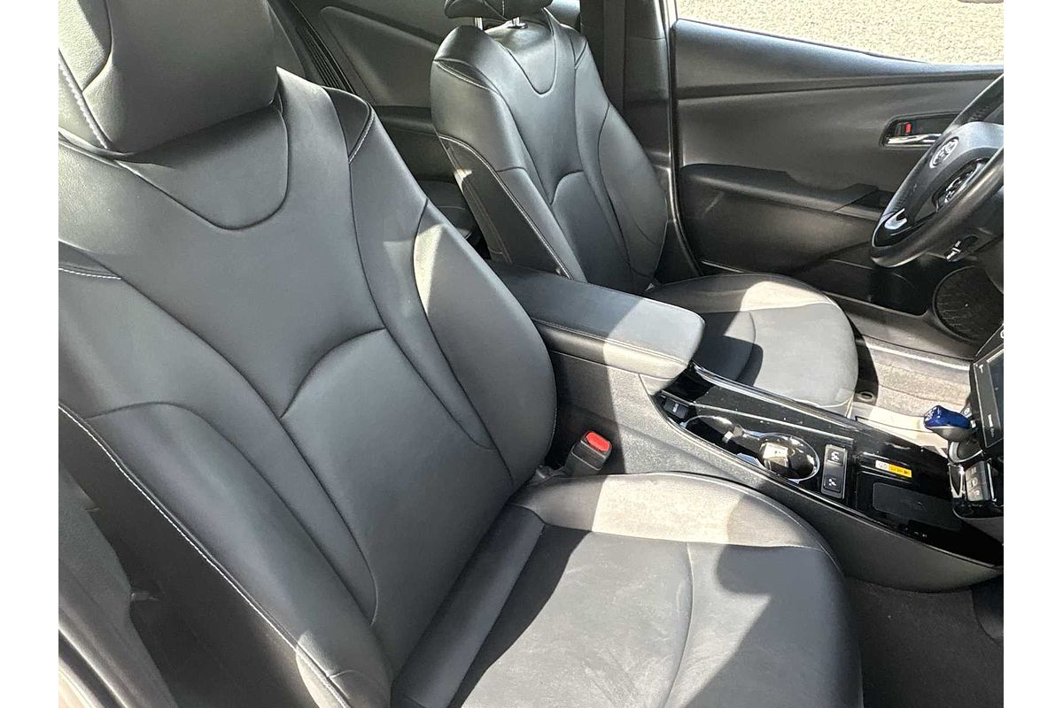 2020 Toyota Prius XLE