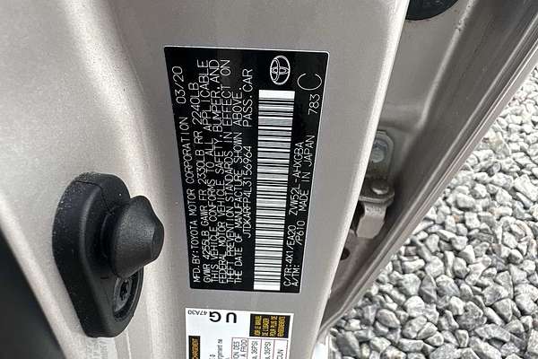 2020 Toyota Prius XLE