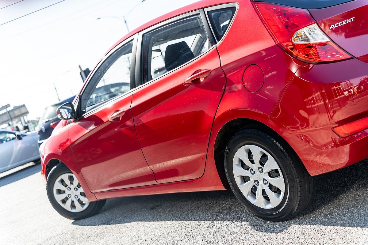 2017 Hyundai Accent Active RB4