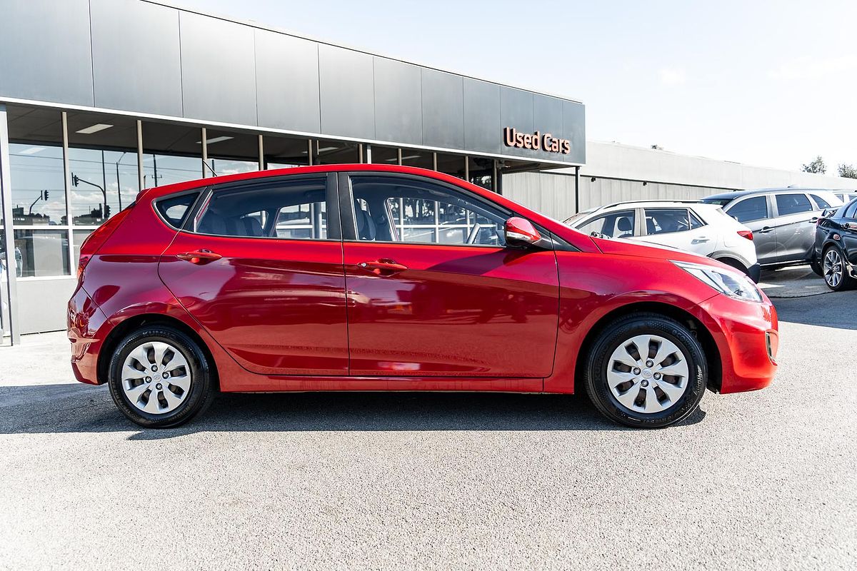 2017 Hyundai Accent Active RB4