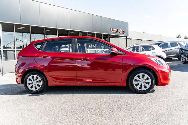 2017 Hyundai Accent Active RB4