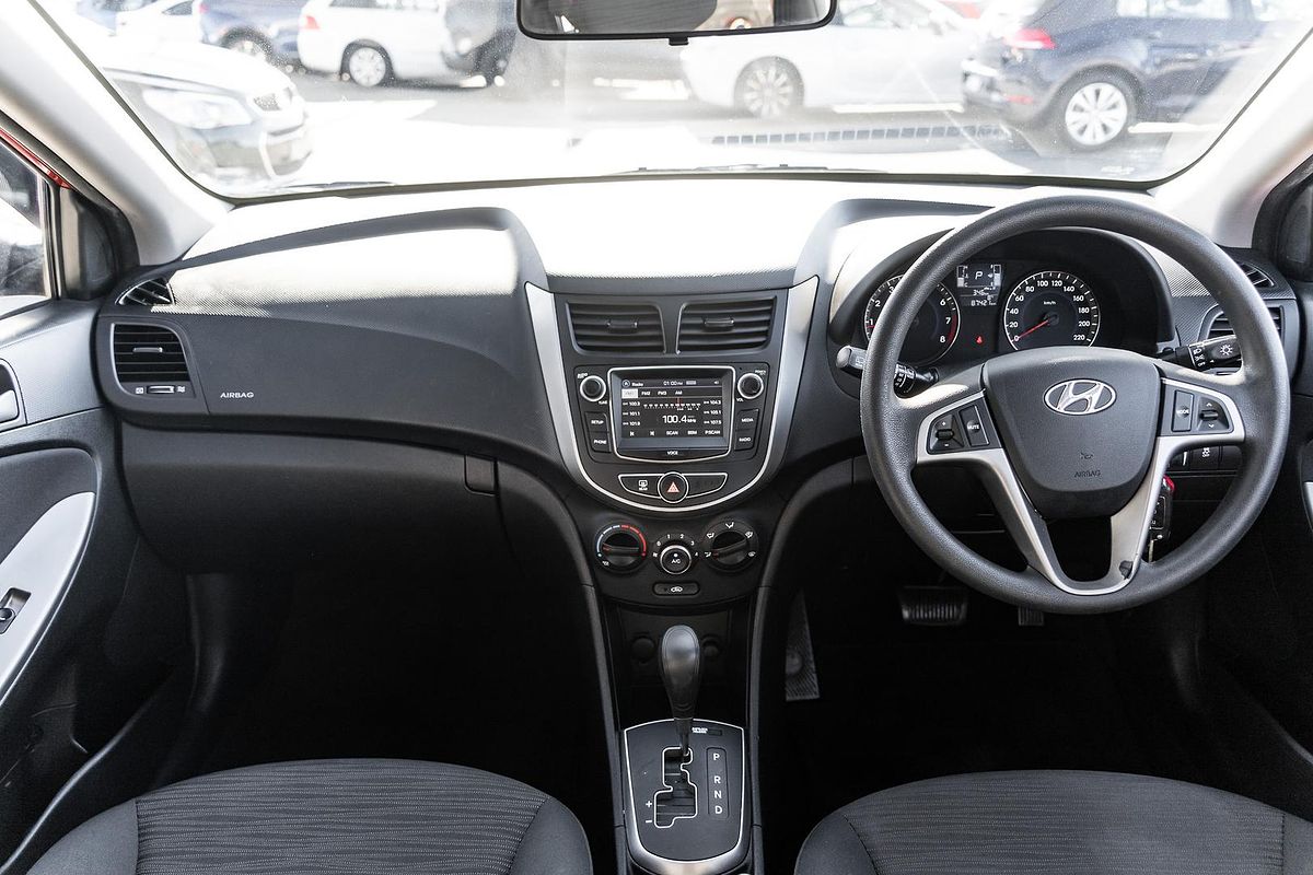 2017 Hyundai Accent Active RB4