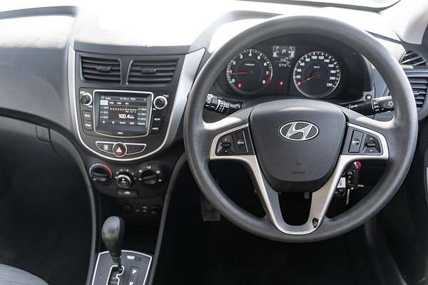 2017 Hyundai Accent Active RB4