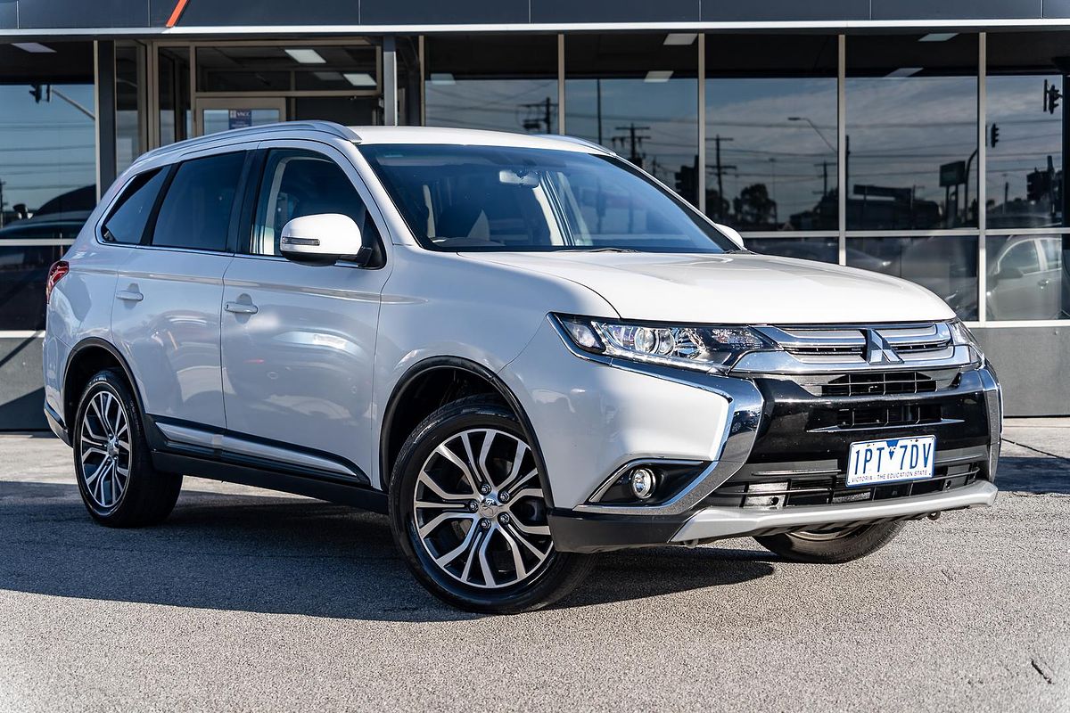 2017 Mitsubishi Outlander LS Safety Pack ZK