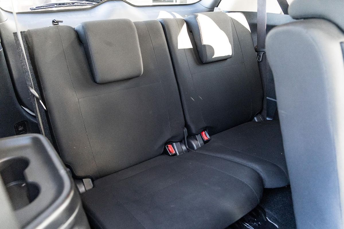 2017 Mitsubishi Outlander LS Safety Pack ZK