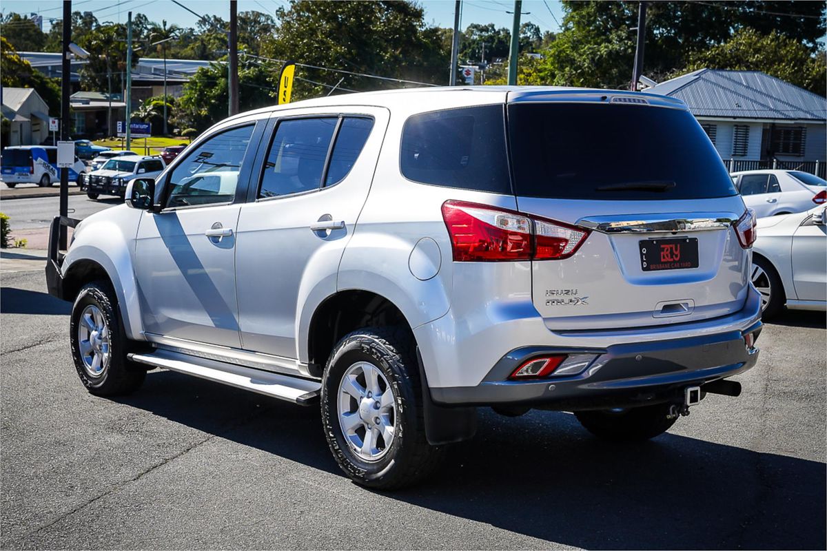 2018 Isuzu MU-X LS-M