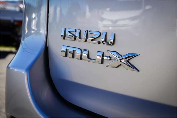 2018 Isuzu MU-X LS-M