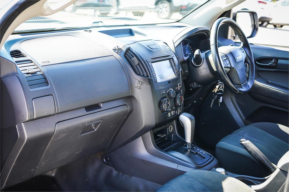 2019 Isuzu D-MAX SX 4X4