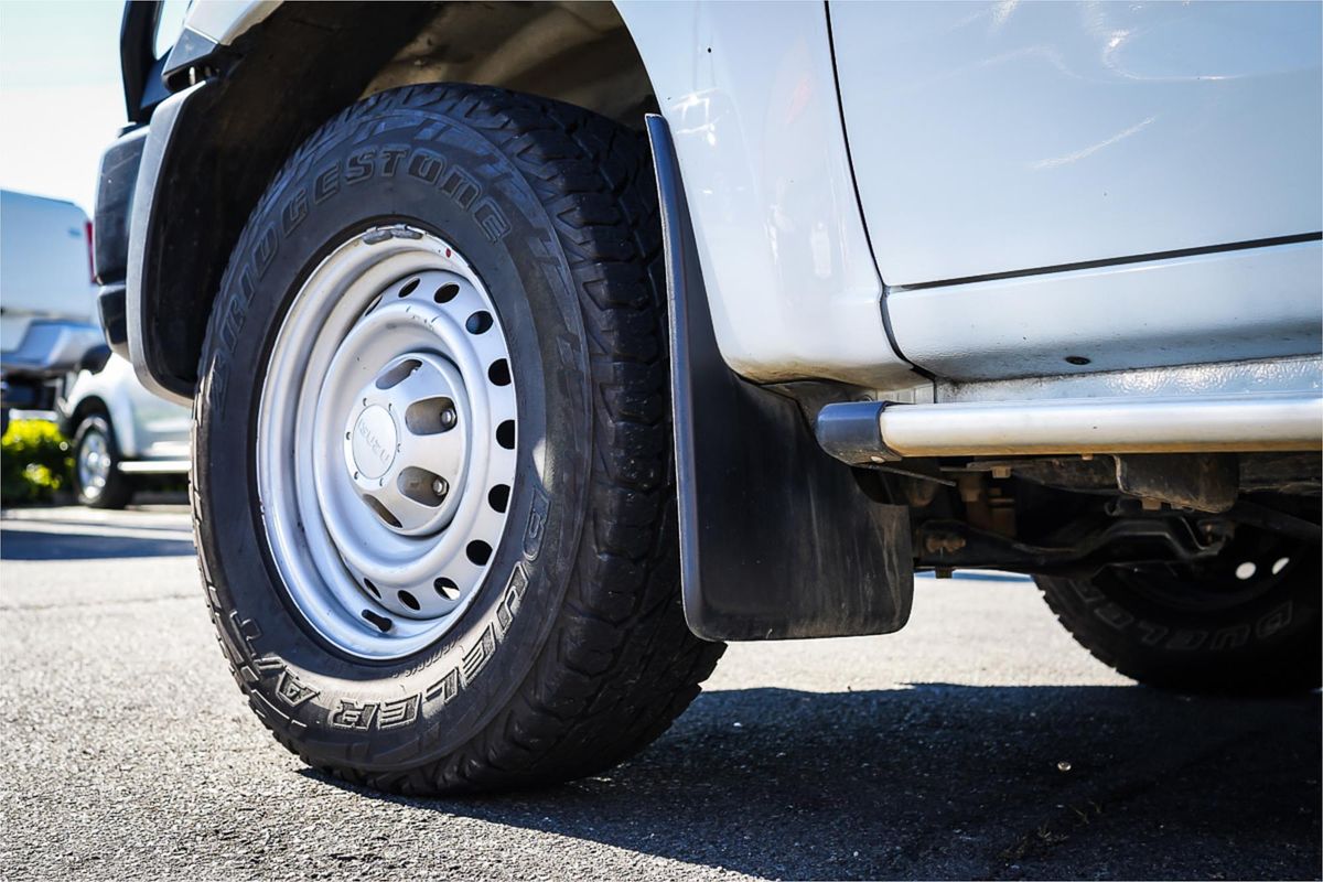 2019 Isuzu D-MAX SX 4X4