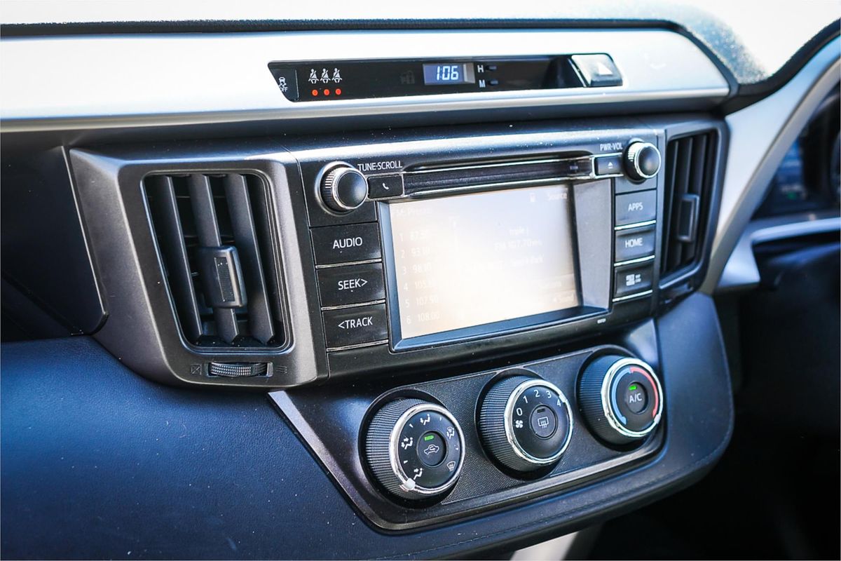 2018 Toyota RAV4 GX ZSA42R