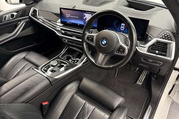2023 BMW X7 xDrive40d M Sport G07 LCI