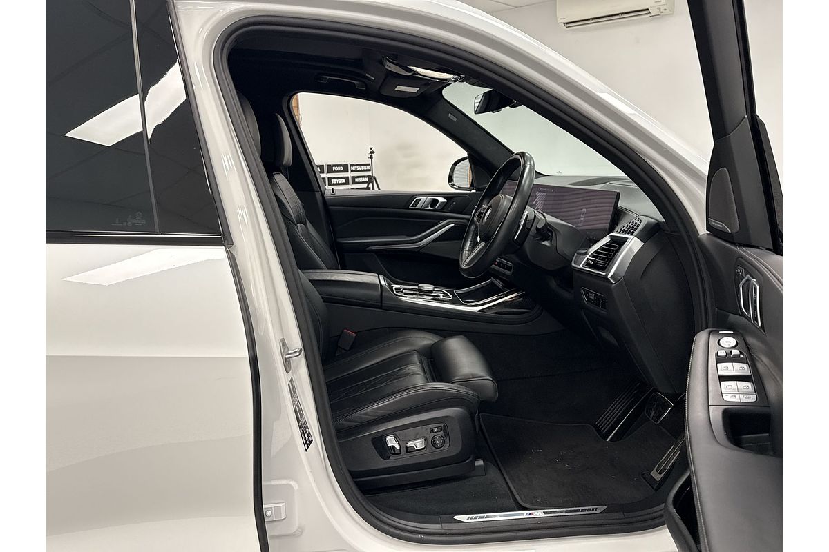 2023 BMW X7 xDrive40d M Sport G07 LCI