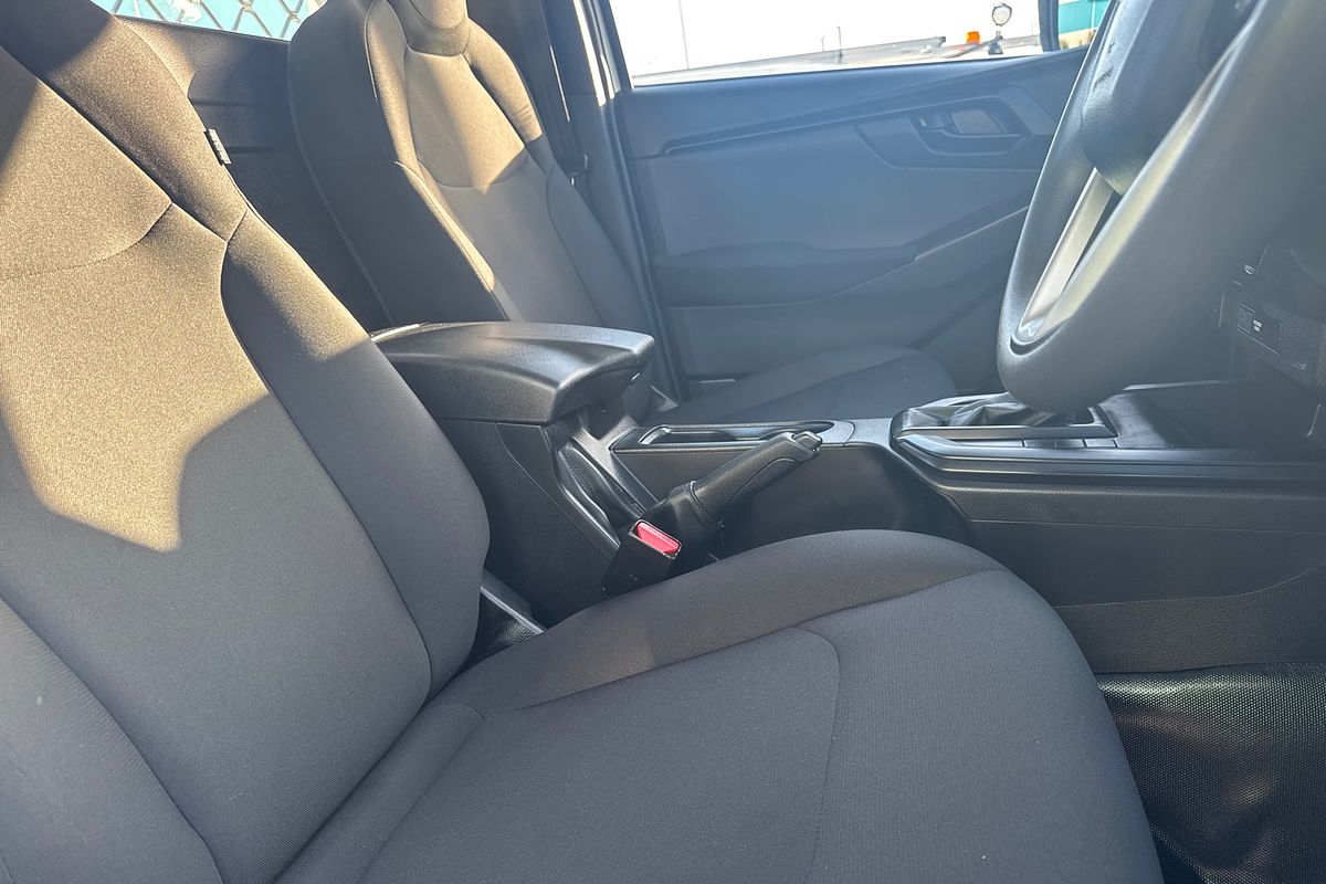 2023 Isuzu D-MAX SX High Ride Rear Wheel Drive