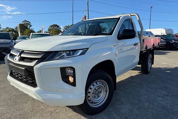 2022 Mitsubishi Triton GLX MR Rear Wheel Drive