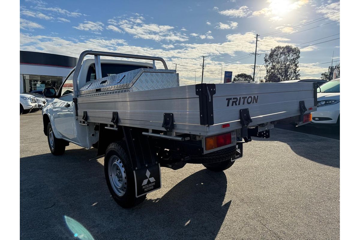 2022 Mitsubishi Triton GLX MR Rear Wheel Drive